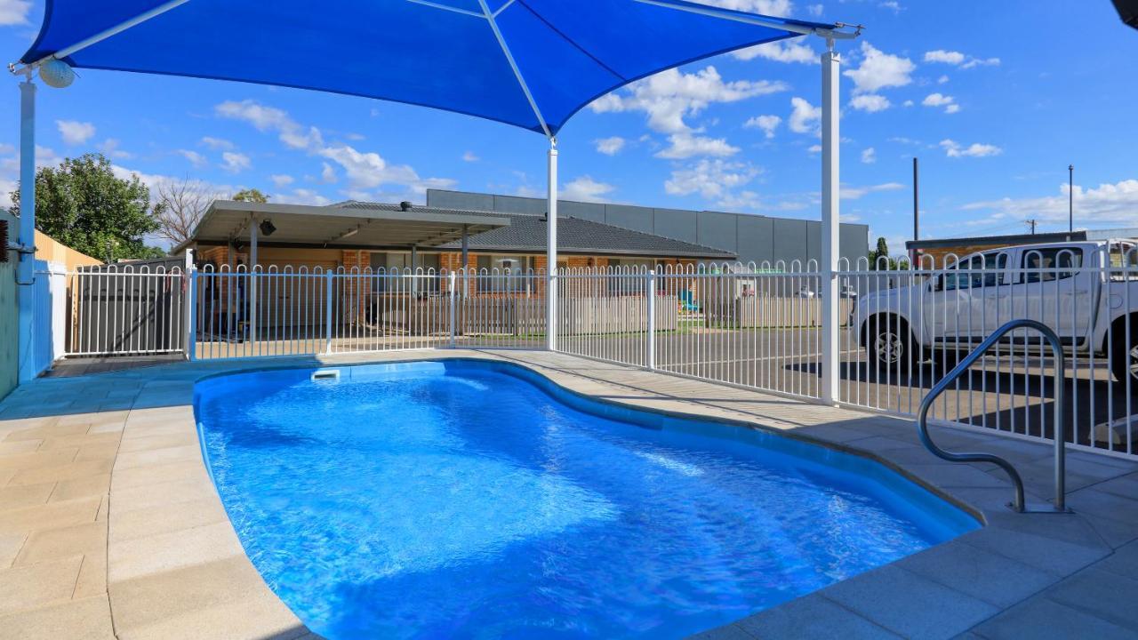 Gunnedah Motor Inn Exteriör bild